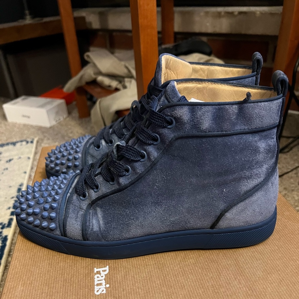 Christian Louboutin Lou Spikes “Orage” Veau Velours 39